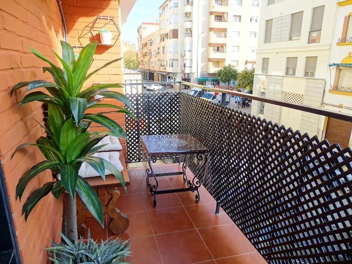 Ideal Apartamento Para Familias, A Pasos De La Estacion De Tren Seville